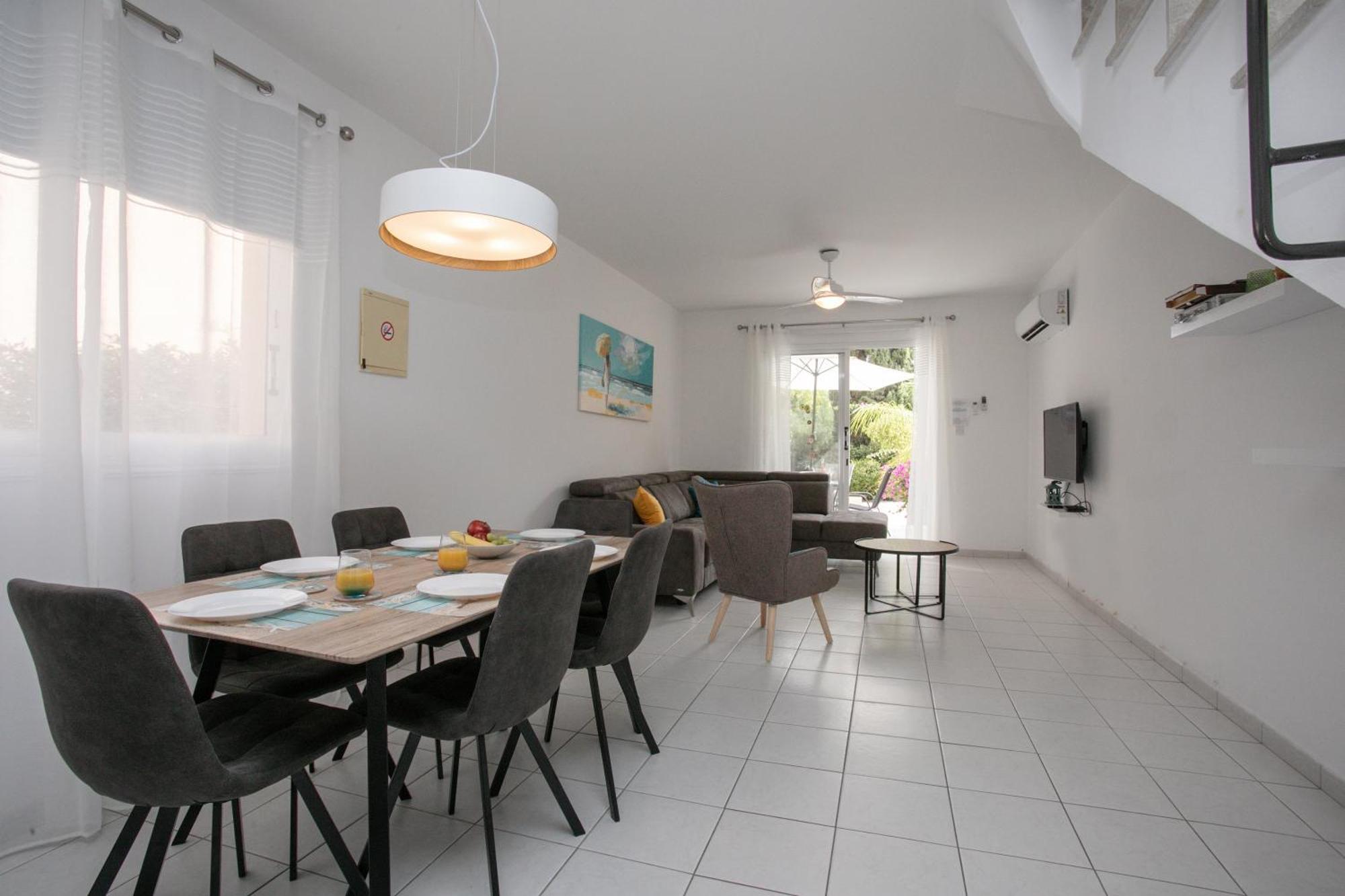 Casa Del Sol Townhouse In Iris Village Paphos Exteriér fotografie